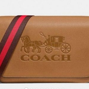 Coach Jes Messenger Handbag in Saddle Tan